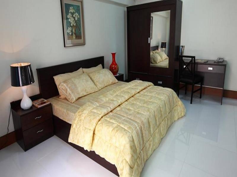 Rattanasook Residence Bangkok Buitenkant foto